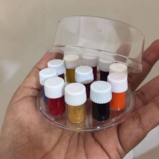 11 Colour Liquid Kumkum Bindi for Girls - Image 2