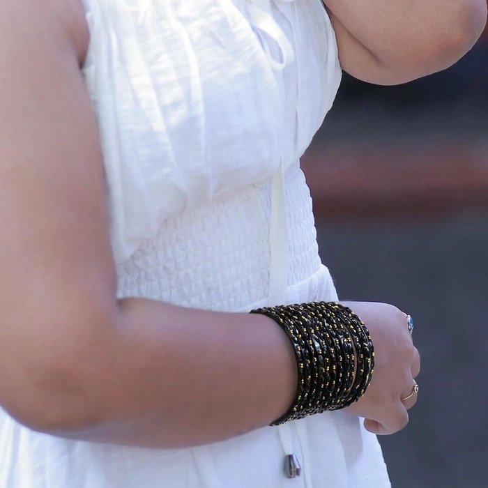 Black Raindrops Bangles| Karuppu Kannadi Valayal | 2-4 - Image 2