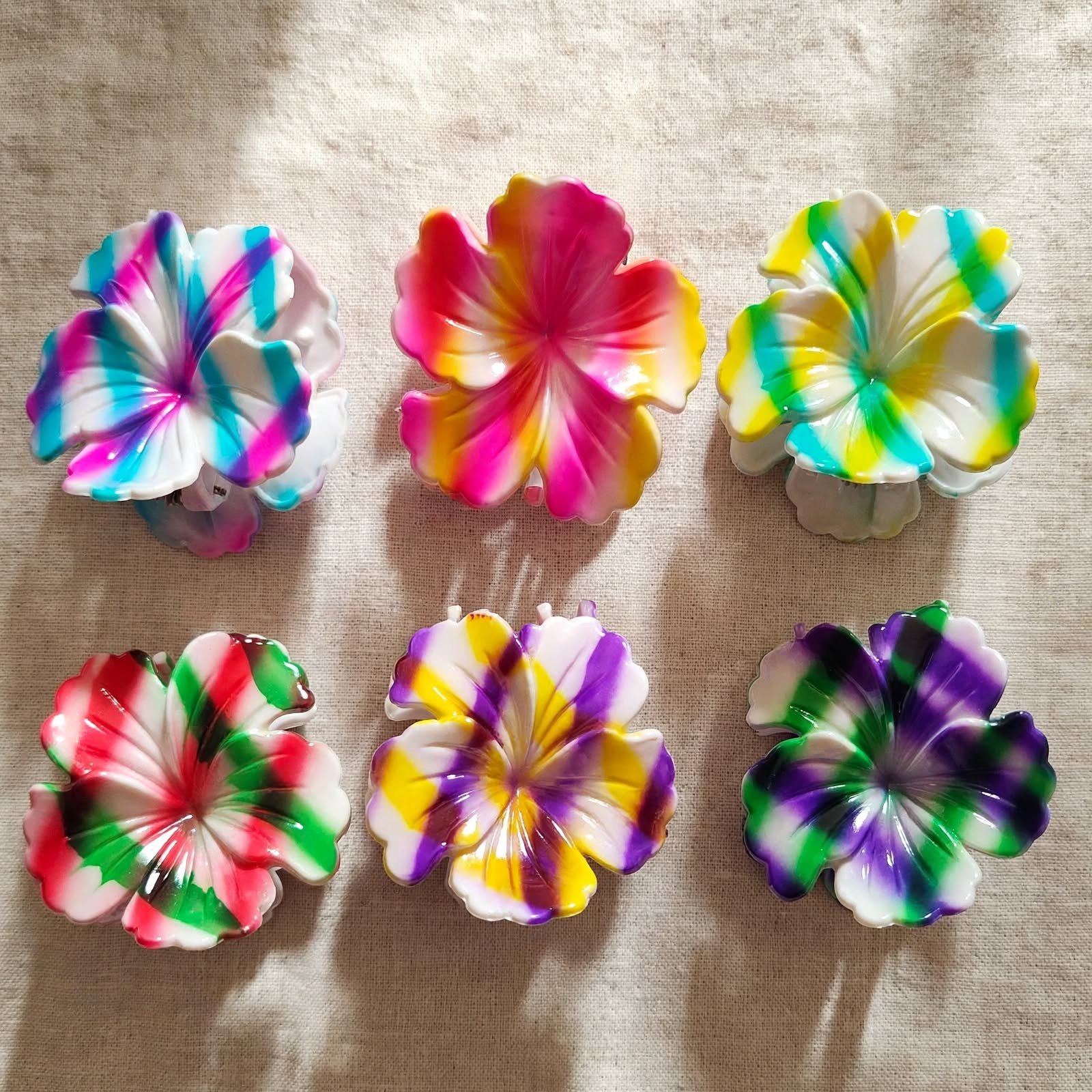 Hibiscus Flower Hair Claw Clips 6Pcs Set - Image 2